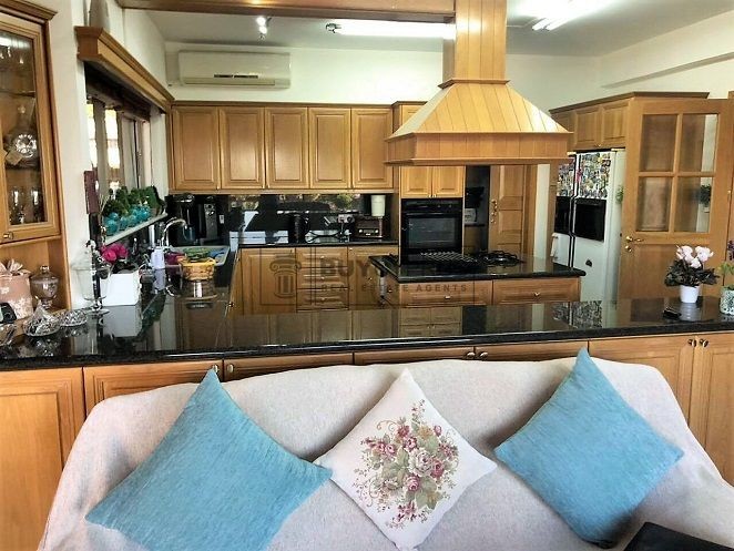 Image No.9-6 Bed Villa for sale