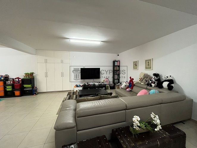 Image No.17-5 Bed Villa for sale