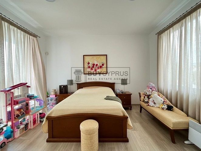 Image No.22-5 Bed Villa for sale