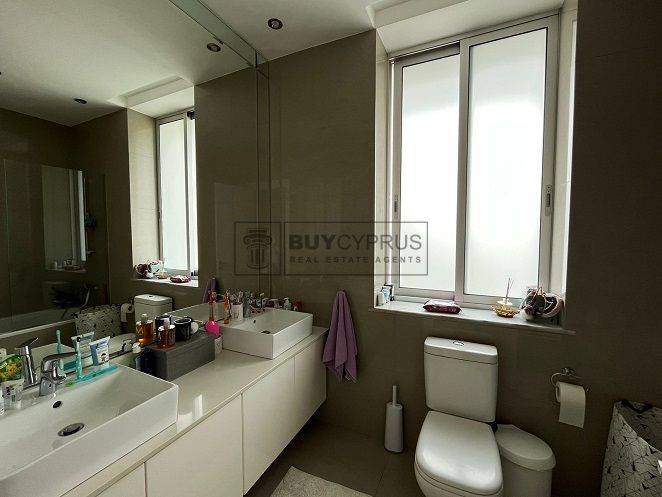 Image No.24-5 Bed Villa for sale