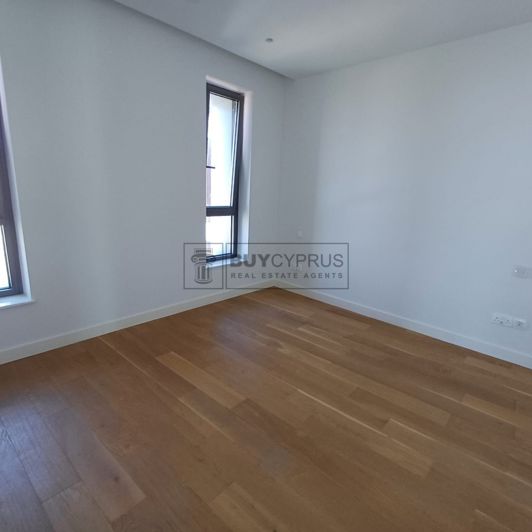 Image No.23-4 Bed Penthouse for sale