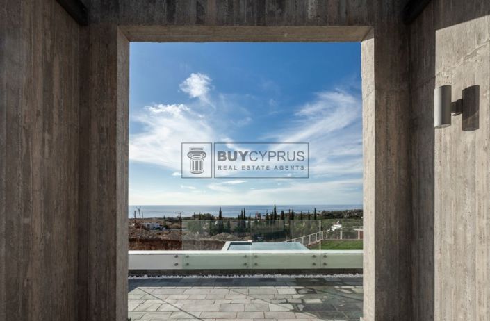 Image No.28-5 Bed Villa for sale