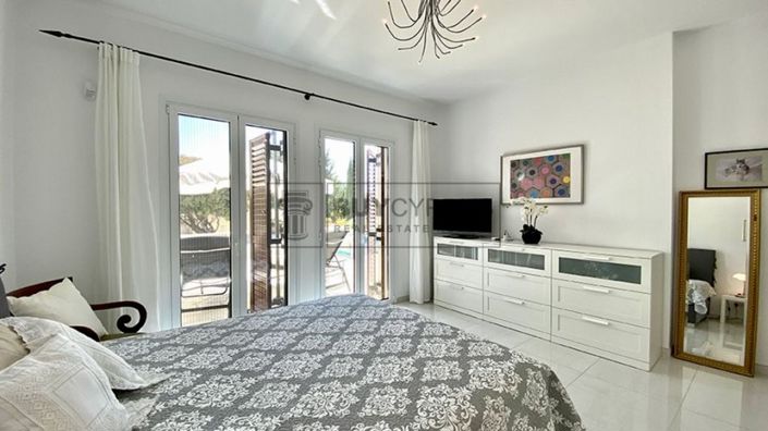 Image No.20-4 Bed Villa for sale