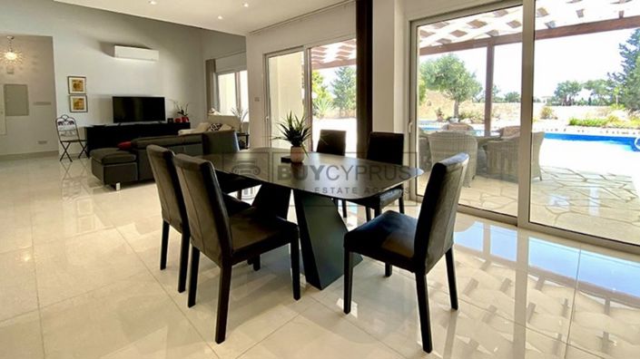 Image No.23-4 Bed Villa for sale