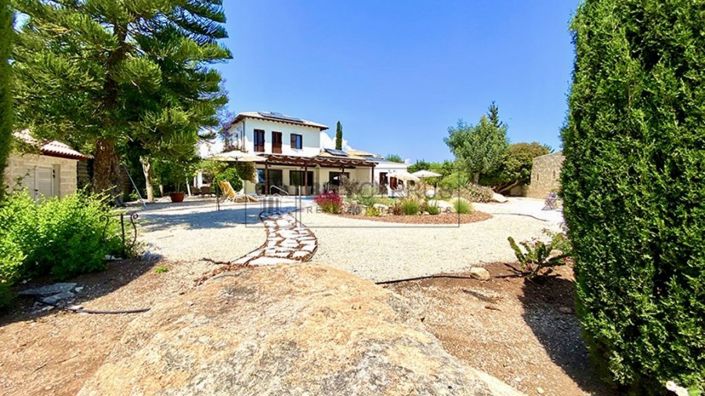 Image No.44-4 Bed Villa for sale