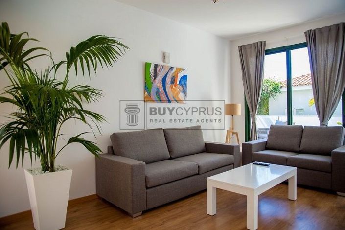 Image No.30-29 Bed Commercial for sale