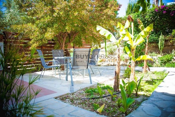 Image No.46-29 Bed Commercial for sale