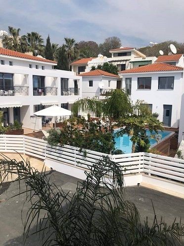 Image No.51-29 Bed Commercial for sale