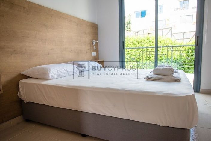 Image No.9-29 Bed Commercial for sale