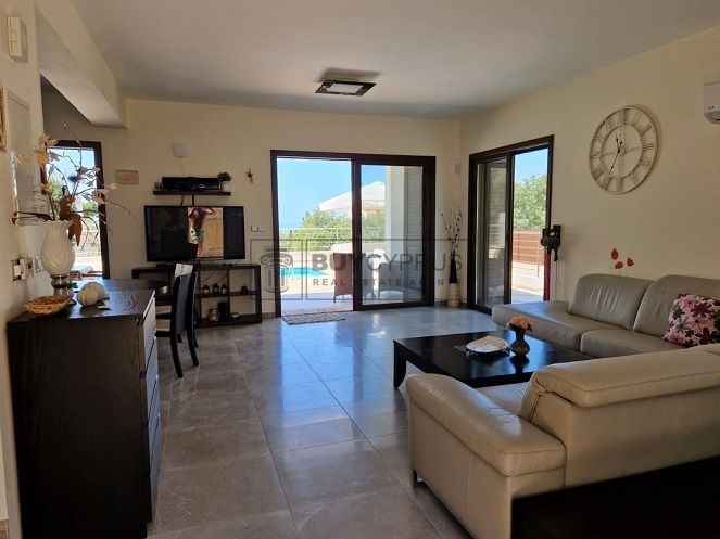 Image No.7-3 Bed Villa for sale