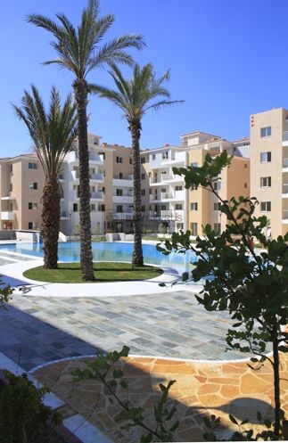 Image No.18-2 Bed Townhouse for sale