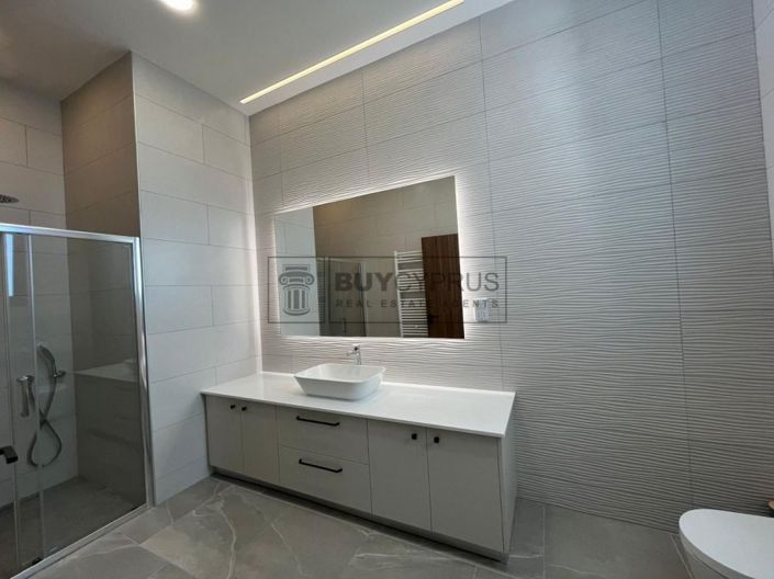 Image No.37-4 Bed Villa for sale