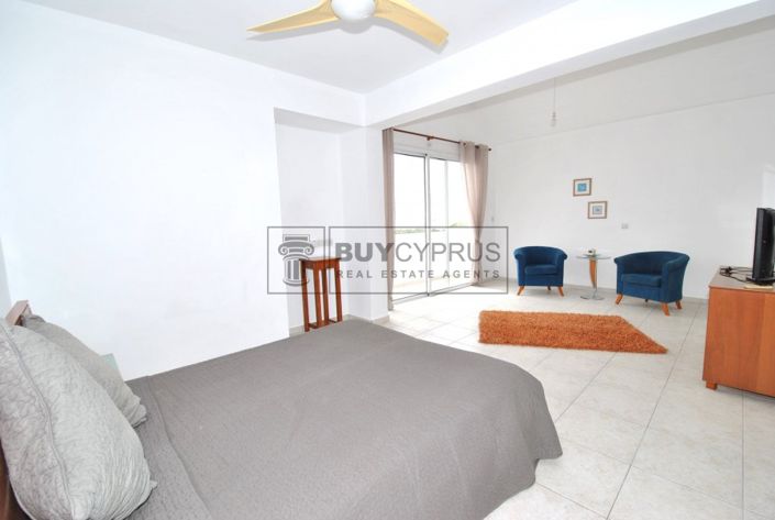 Image No.24-3 Bed Villa for sale