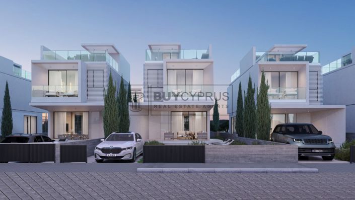 Image No.3-4 Bed Villa for sale