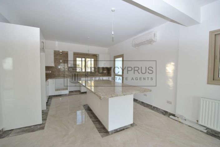 Image No.19-4 Bed Villa for sale