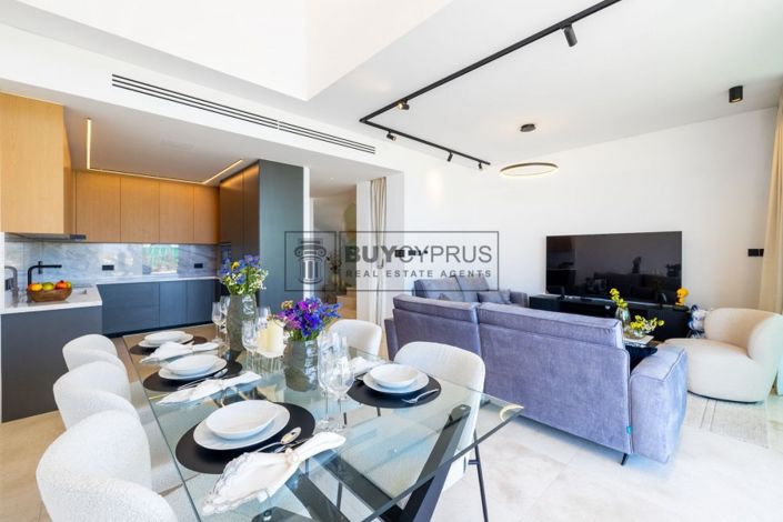 Image No.4-3 Bed Villa for sale