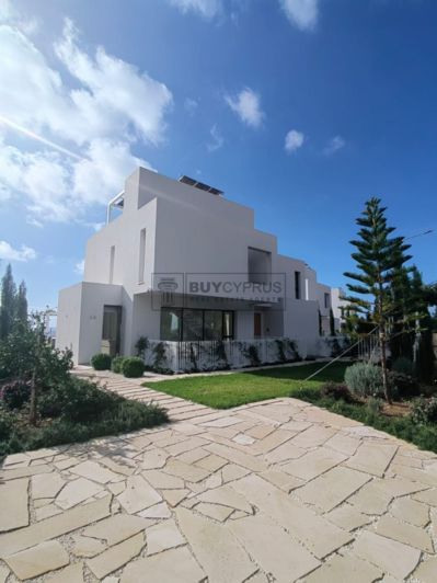 Image No.28-5 Bed Villa for sale