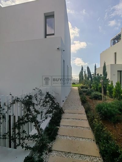 Image No.33-5 Bed Villa for sale