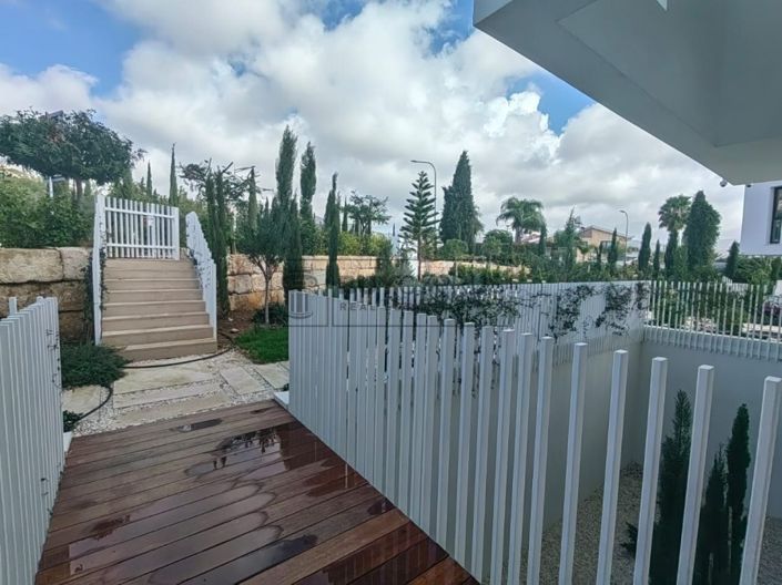 Image No.34-5 Bed Villa for sale