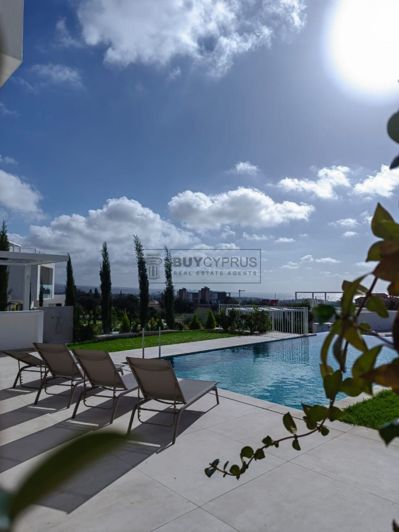 Image No.37-5 Bed Villa for sale