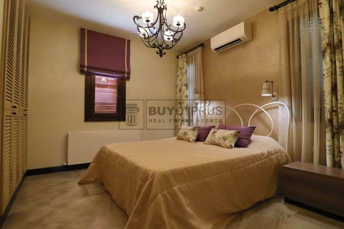 Image No.25-5 Bed Villa for sale