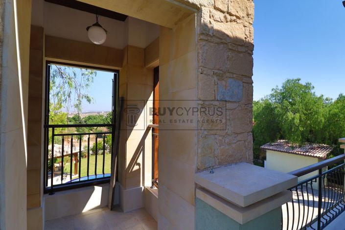 Image No.64-5 Bed Villa for sale