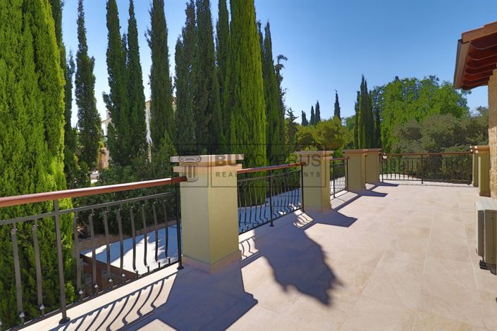 Image No.70-5 Bed Villa for sale