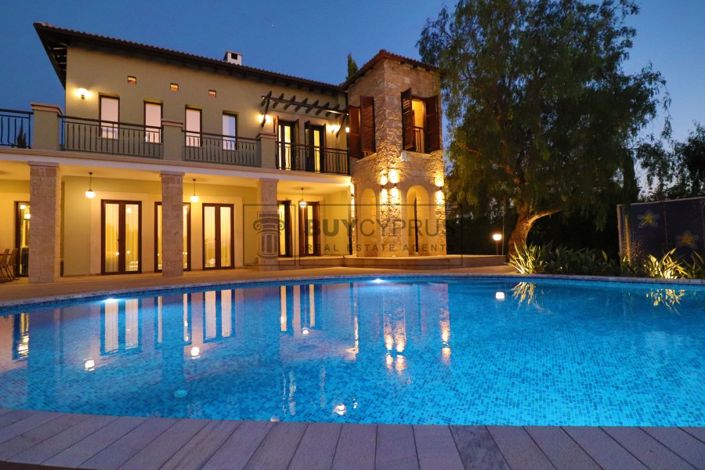 Image No.72-5 Bed Villa for sale