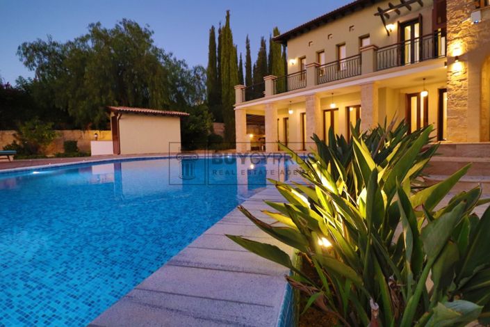 Image No.74-5 Bed Villa for sale