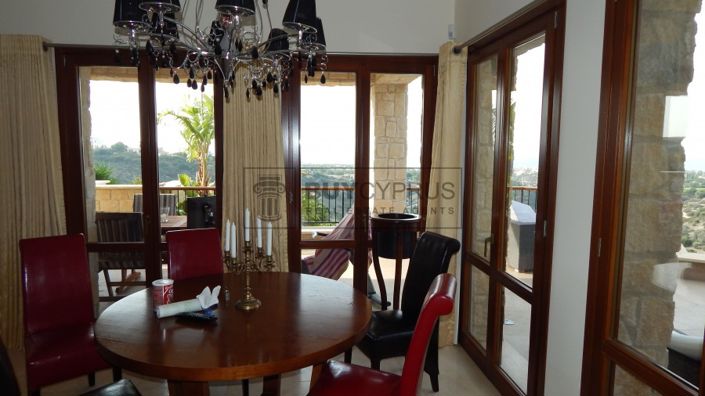 Image No.15-5 Bed Villa for sale