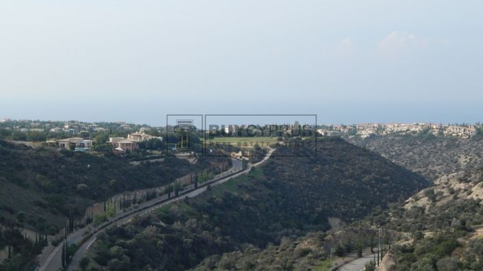 Image No.44-5 Bed Villa for sale