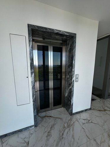 Image No.16-7 Bed Villa for sale