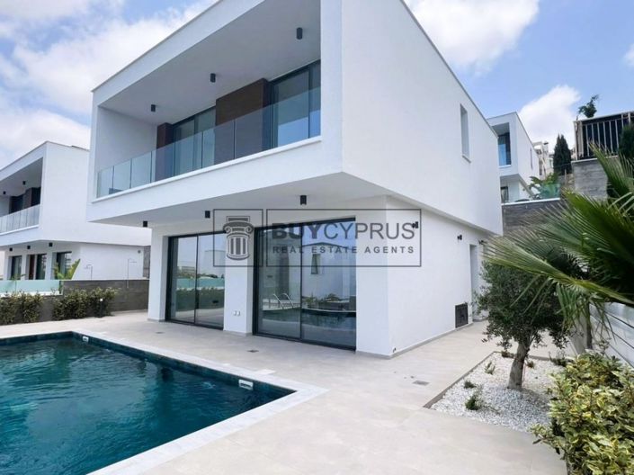 Image No.2-3 Bed Villa for sale