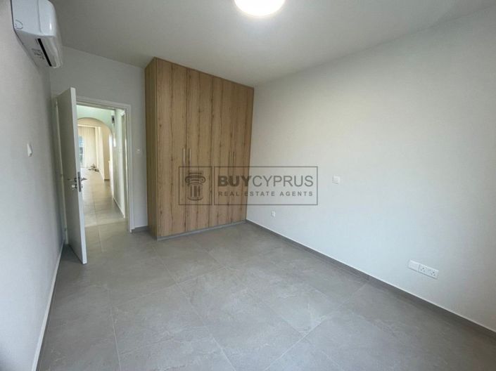 Image No.10-3 Bed Apartment for sale