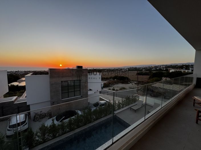 Image No.5-3 Bed Villa for sale