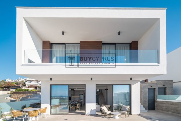 Image No.27-3 Bed Villa for sale