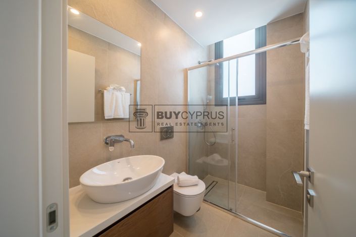 Image No.39-3 Bed Villa for sale