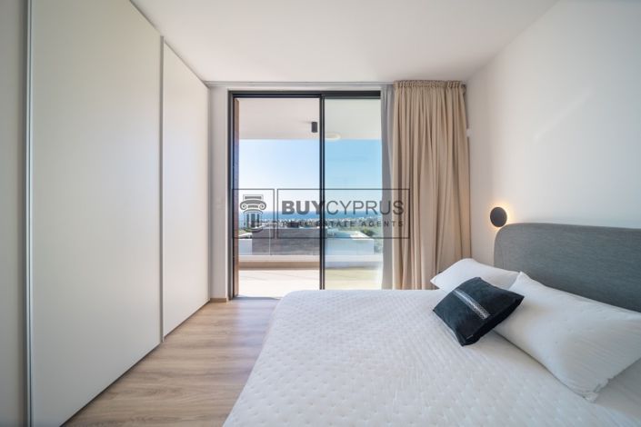 Image No.43-3 Bed Villa for sale