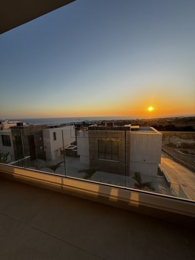 Image No.54-3 Bed Villa for sale