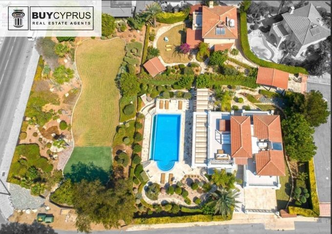 Image No.12-6 Bed Villa for sale