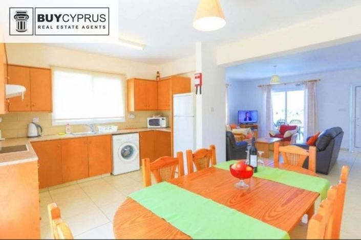 Image No.8-3 Bed Villa for sale