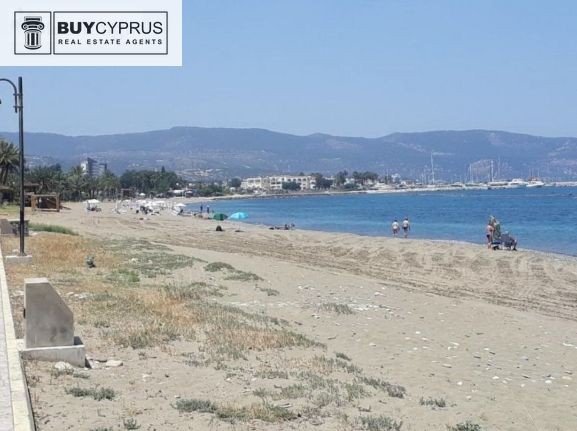 Image No.4-4 Bed Villa for sale