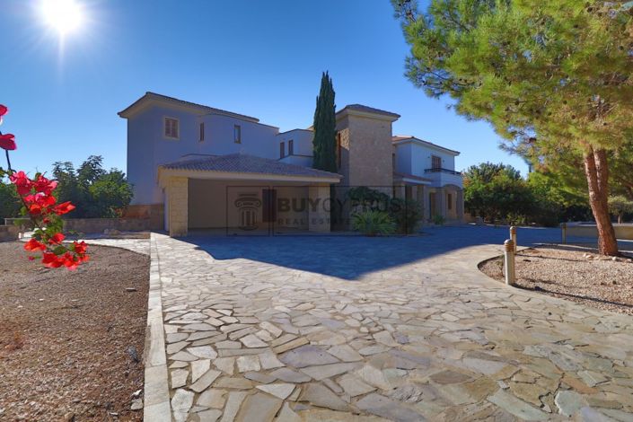 Image No.35-5 Bed Villa for sale