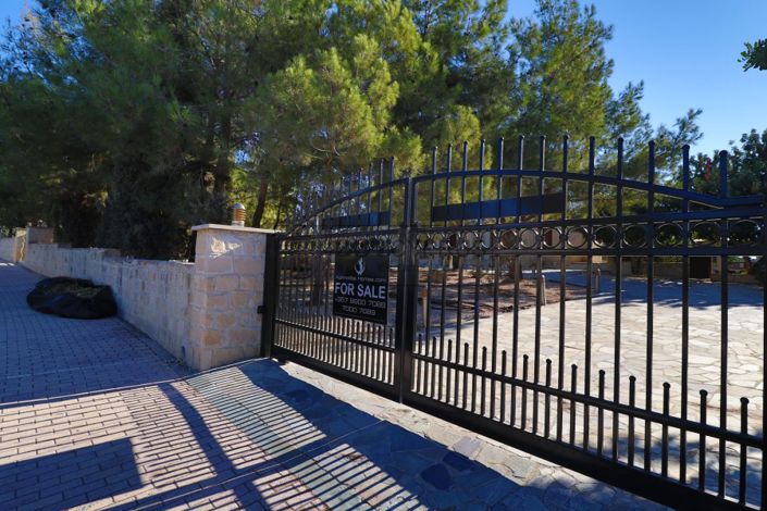 Image No.40-5 Bed Villa for sale