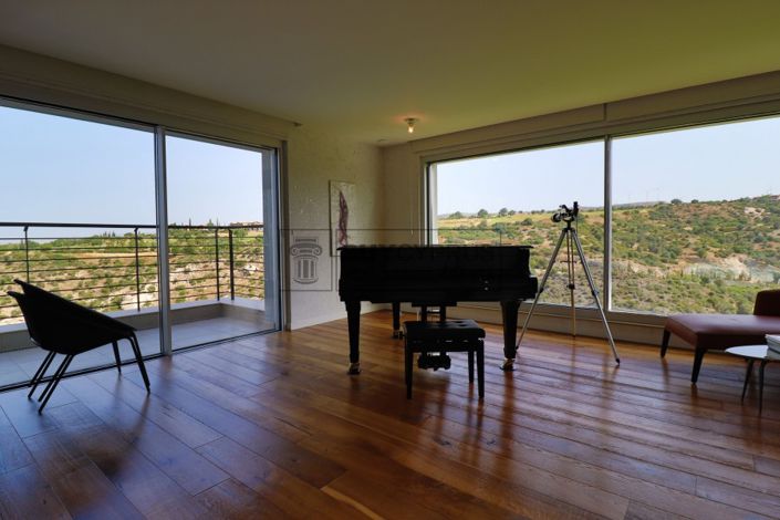 Image No.11-4 Bed Villa for sale