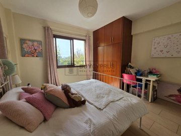 Detached Villa For Sale  in  Chlorakas