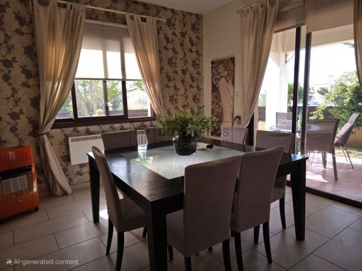 Image No.6-4 Bed Villa for sale