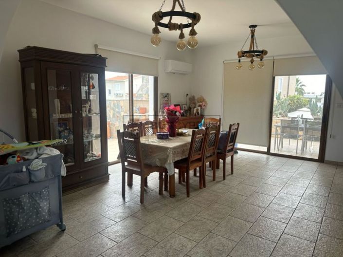 Image No.6-4 Bed Villa for sale