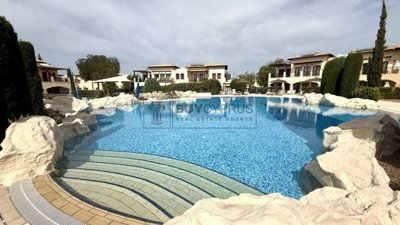 Apartment For Sale  in  Aphrodite Hills