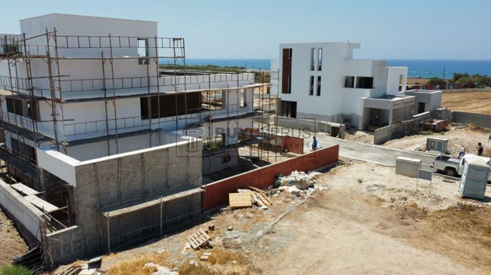 Image No.8-4 Bed Villa for sale